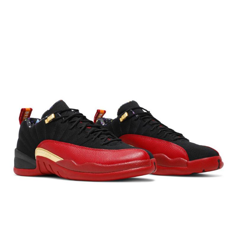 Air Jordan 12 Retro Low Se Svart Rødt Gull Herresko