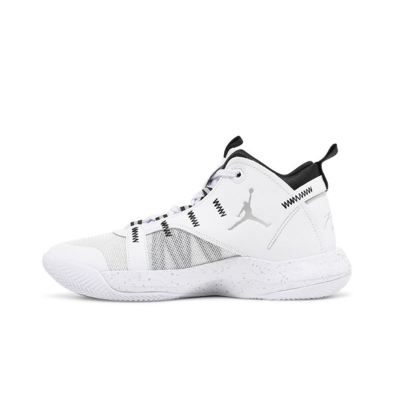 Air Jordan Jumpman 2020 Hvit Svart Rød Herresko