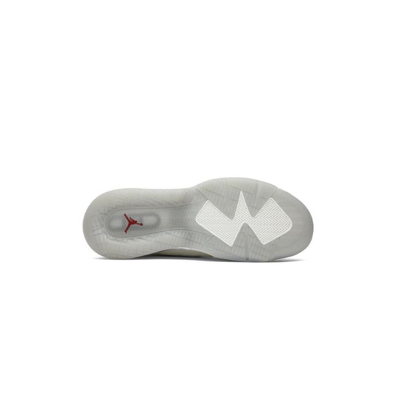 Air Jordan Mars 270 Sneakersnstuff Hvit Grå Herresko