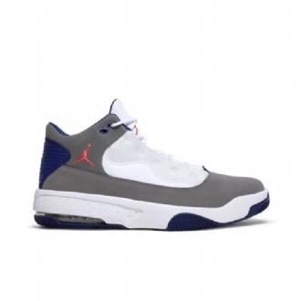 Air Jordan Max Aura 2 Grå Hvit Blå Rød Herresko