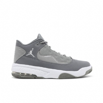 Air Jordan Max Aura 2 Grå Hvite Herresko