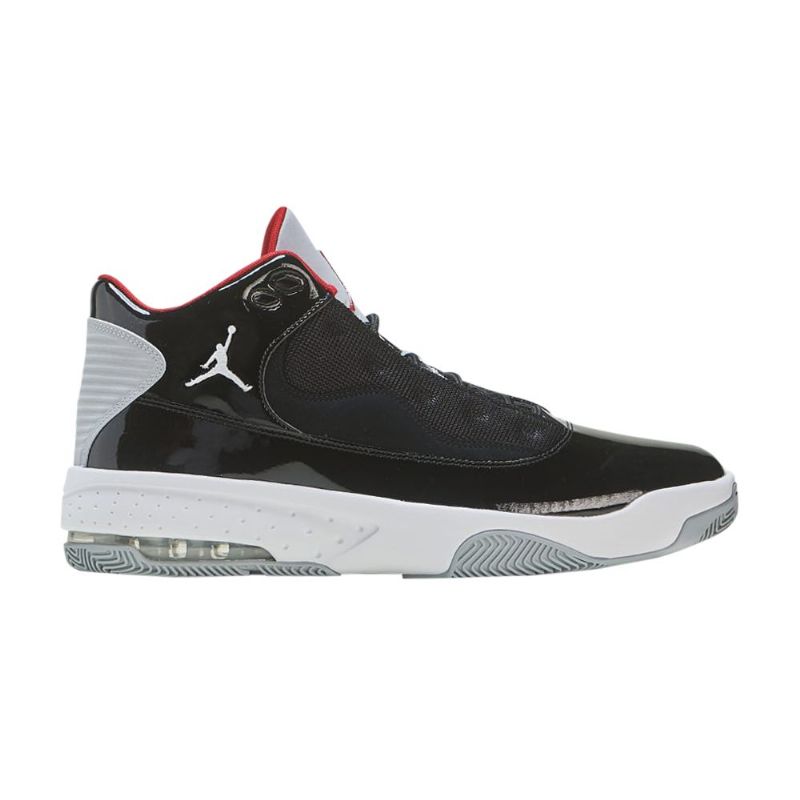 Air Jordan Max Aura 2 Svart Grå Rød Hvit Herresko