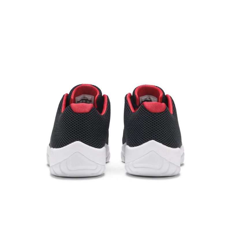 Air Jordan Future Low Svart Rød Hvit Herresko