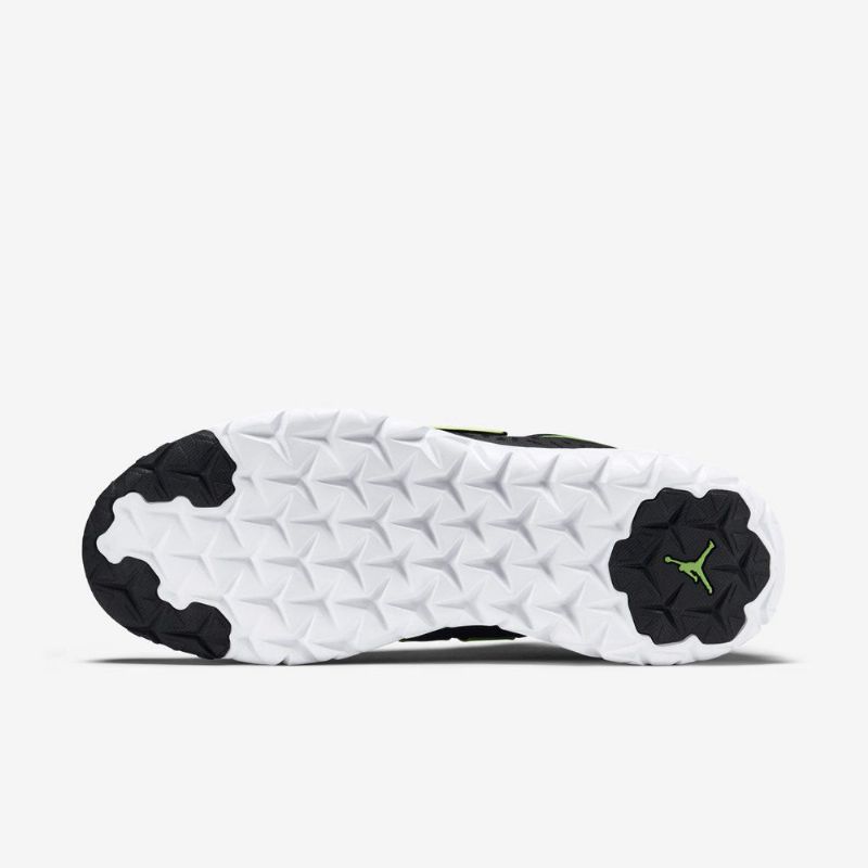 Air Jordan Flight Flex Trainer 2 Svart Grønn Hvit Rød Herresko