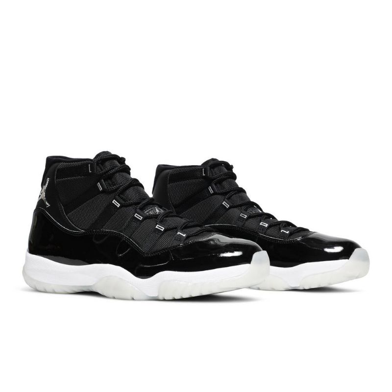 Air Jordan 11 Retro Svart Hvit Sølv Herresko