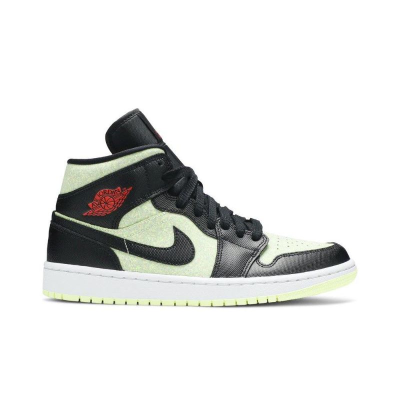 Air Jordan 1 Mid Se Svart Grønn Rød Damesko