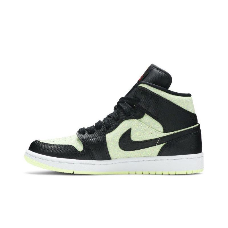 Air Jordan 1 Mid Se Svart Grønn Rød Damesko