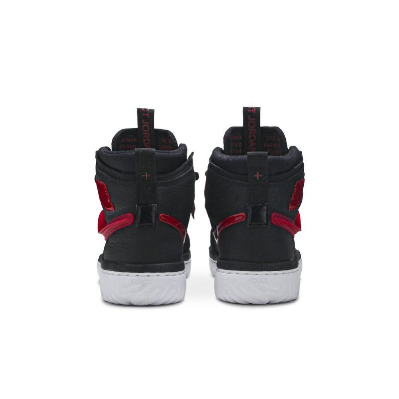Air Jordan 1 React Svart Rød Hvit Herresko