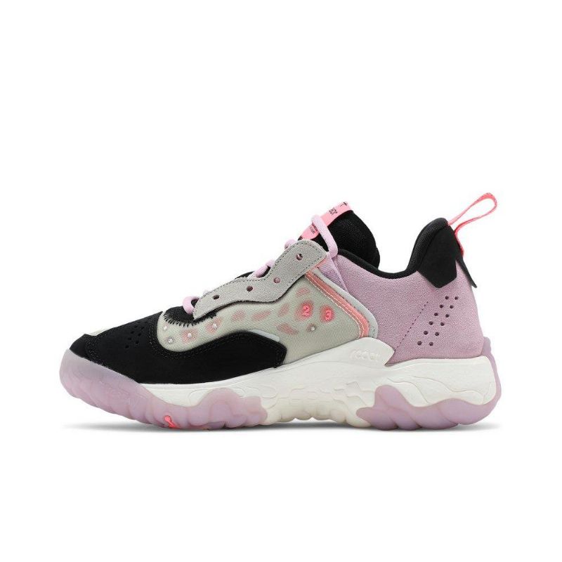 Air Jordan Delta 2 Beige Rosa Svart Damesko