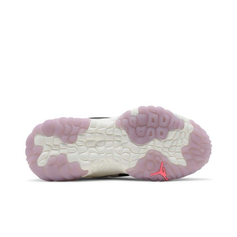 Air Jordan Delta 2 Beige Rosa Svart Damesko