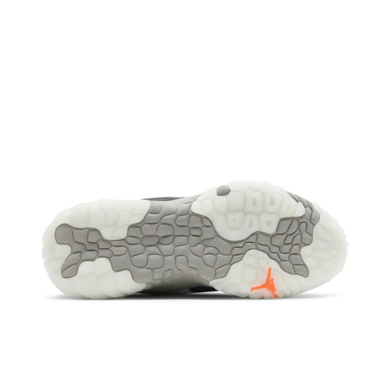 Air Jordan Delta 2 Hvit Grå Svarte Herresko