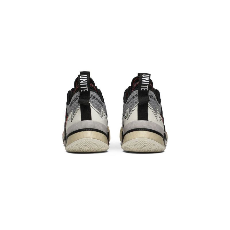 Air Jordan Hvorfor Ikke Zer0.3 Hvit Rød Grå Svart Herresko
