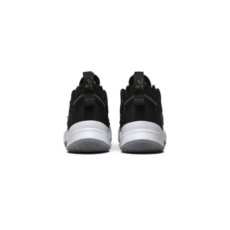 Air Jordan Hvorfor Ikke Zer0.3 Svart Gull Hvit Herresko