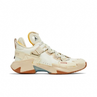 Air Jordan Hvorfor Ikke Zer0.5 Honor The Gift Beige Gull Herresko